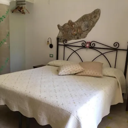 La Casa Di Adele Bed & Breakfast Agerola